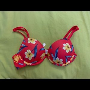VS | Red floral wear everywhere super push up bra